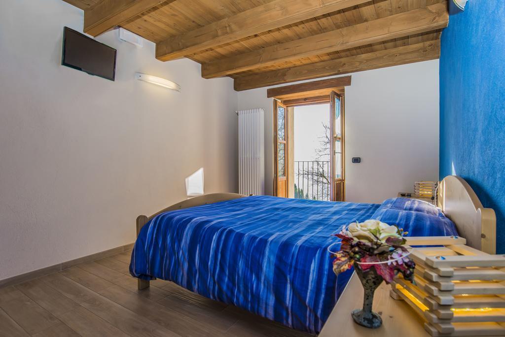 Locanda Il Campo Della Quercia San Damiano Macra Ngoại thất bức ảnh